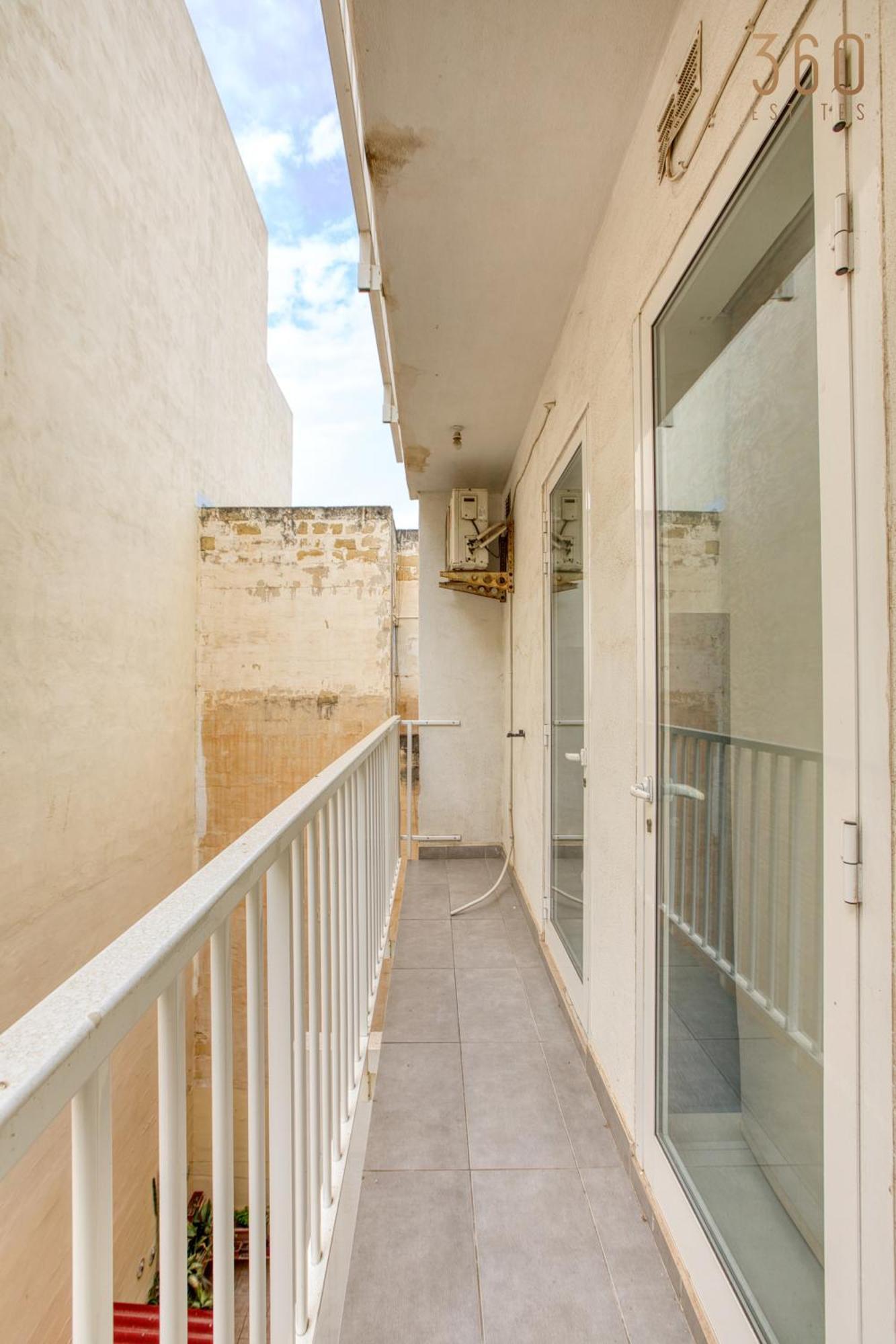 A Lovely 3 Bedroom, 3 Baths Home In The Centre Of Gzira By 360 Estates Exterior foto
