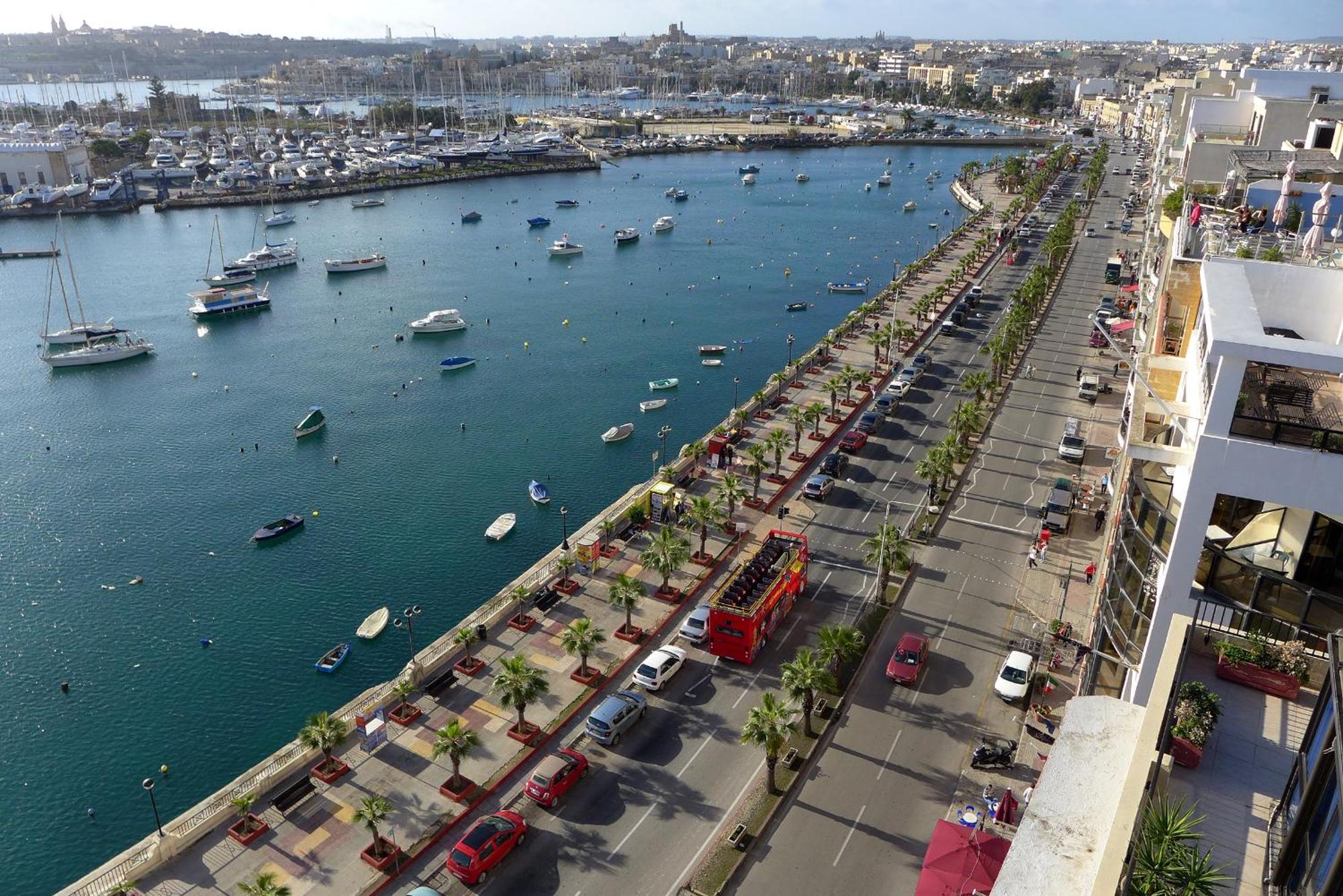 A Lovely 3 Bedroom, 3 Baths Home In The Centre Of Gzira By 360 Estates Exterior foto