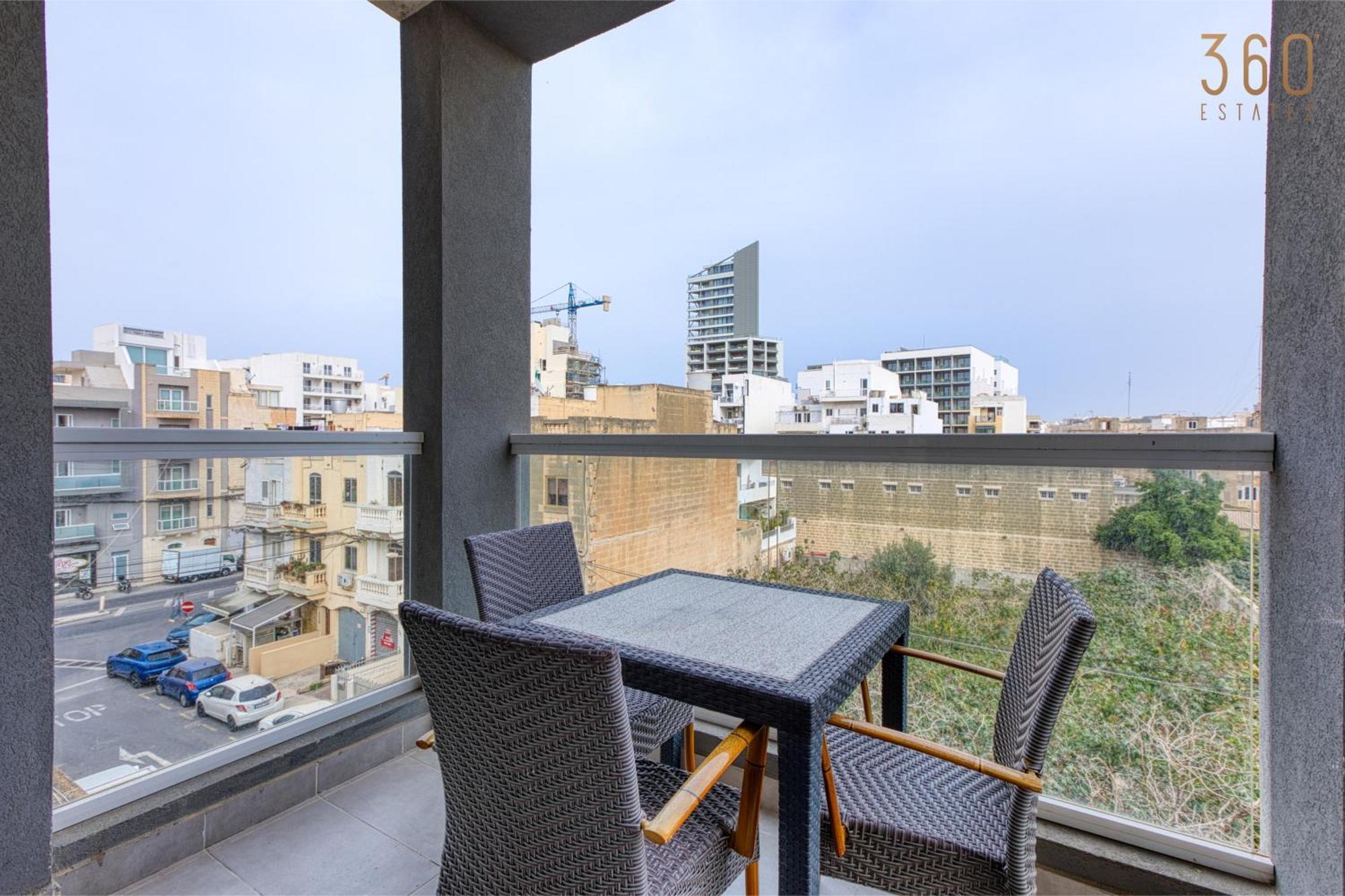 A Lovely 3 Bedroom, 3 Baths Home In The Centre Of Gzira By 360 Estates Exterior foto